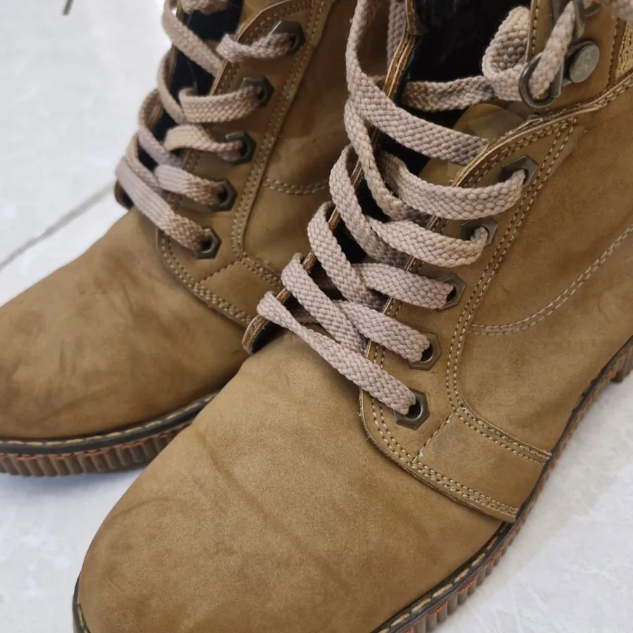 نیم بوت زنانه