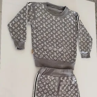 بلوز و شلوار اسپرت