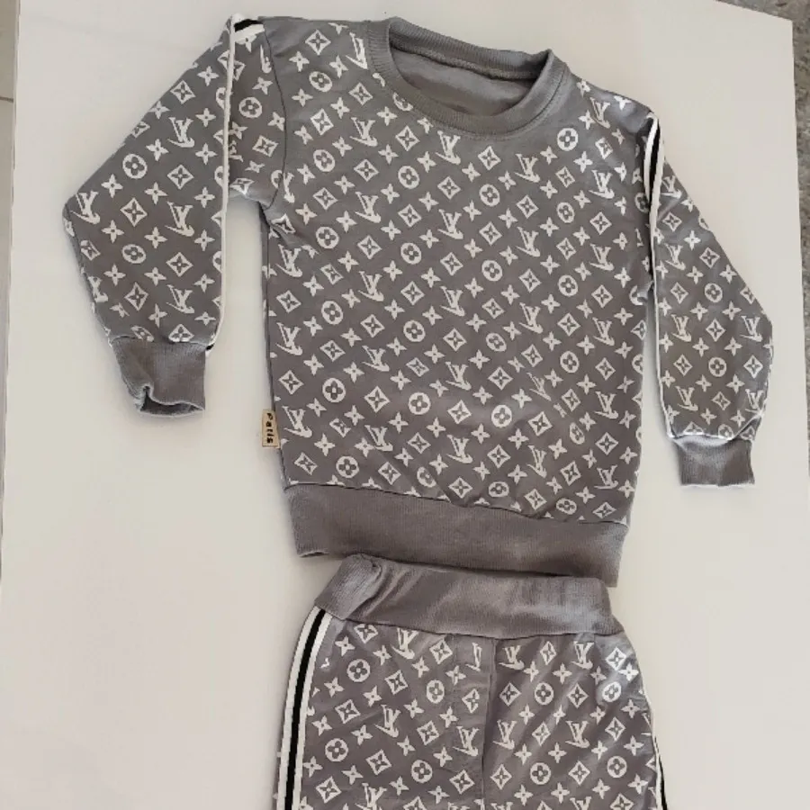 بلوز و شلوار اسپرت