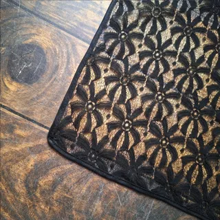 روسری دانتل