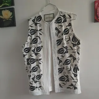 جلیقه گلدوزی