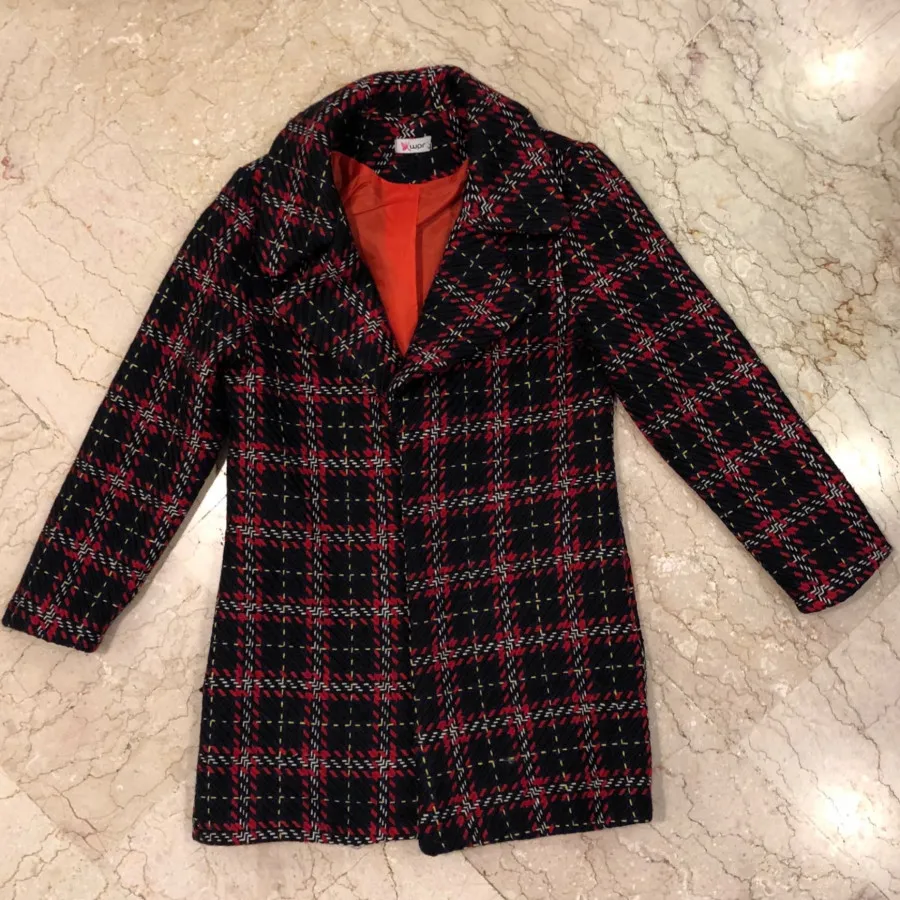 پالتو چهارخانه قرمز مشکی