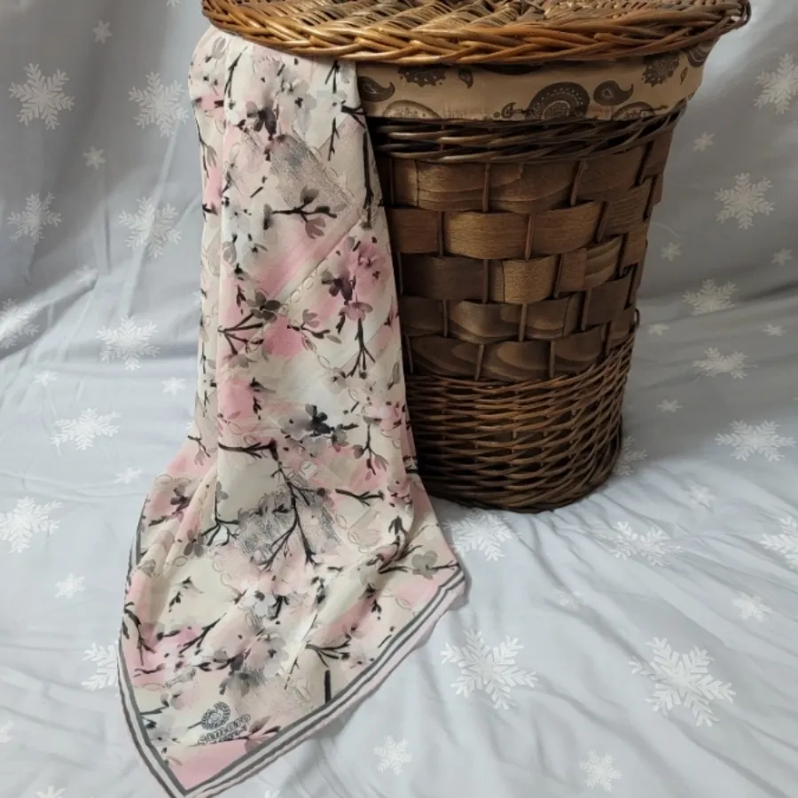 ⚜️روسری شکوفه صورتی