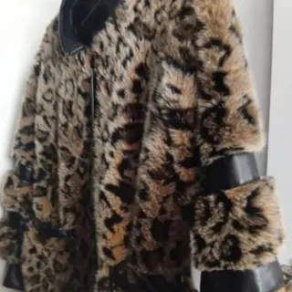 پالتو پشمی با چرم جنس عال