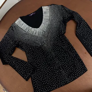 بلوز زیر مانتو یا کتی