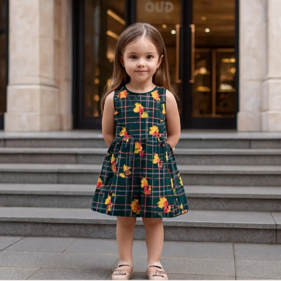 پیراهن دخترانه