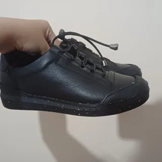 کتونی مشکی زنانه طبی