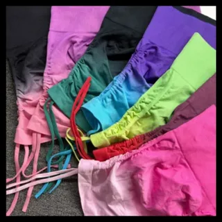 شلوارک ورزشی