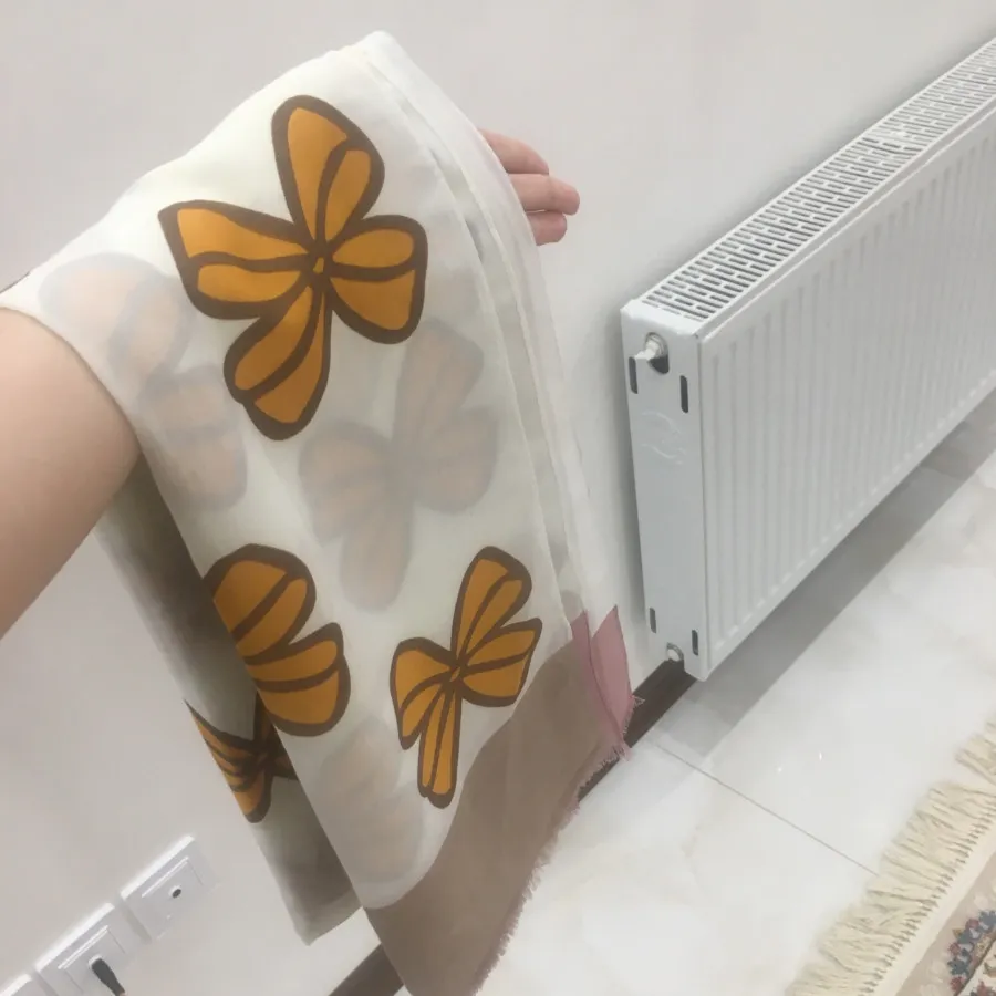 شال طرح پاپیون