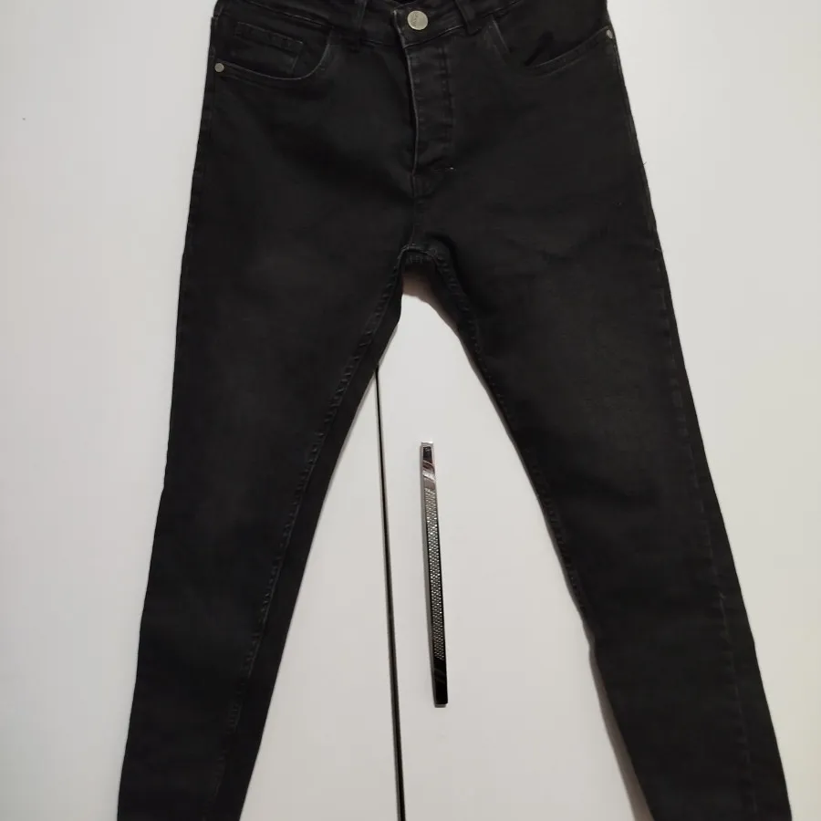 شلوار جین کشی