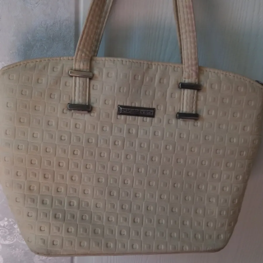 کیف  در حد نو