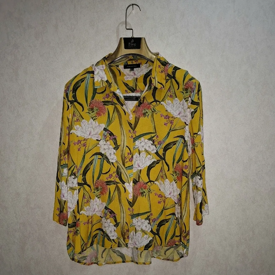 شومیز طرحدار بلند