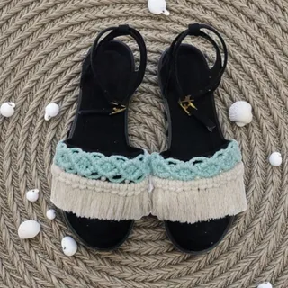 صندل زنانه تخت رکابدار