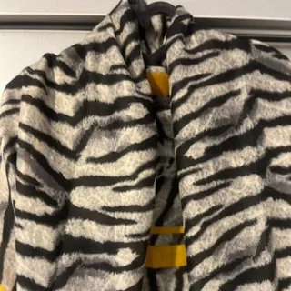 شال نخی پاییزی