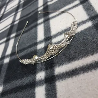 تاج مو - نگین دار