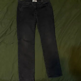 شلوار جین مارک کوتون