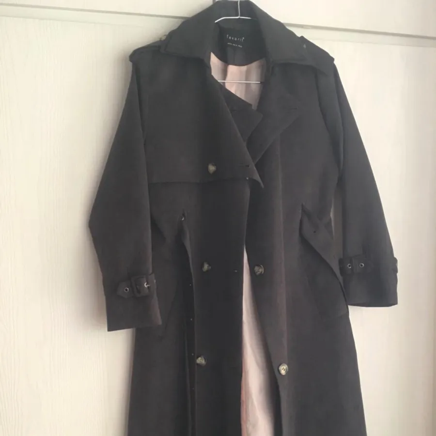 پالتو برند فیوریت انگلیسی