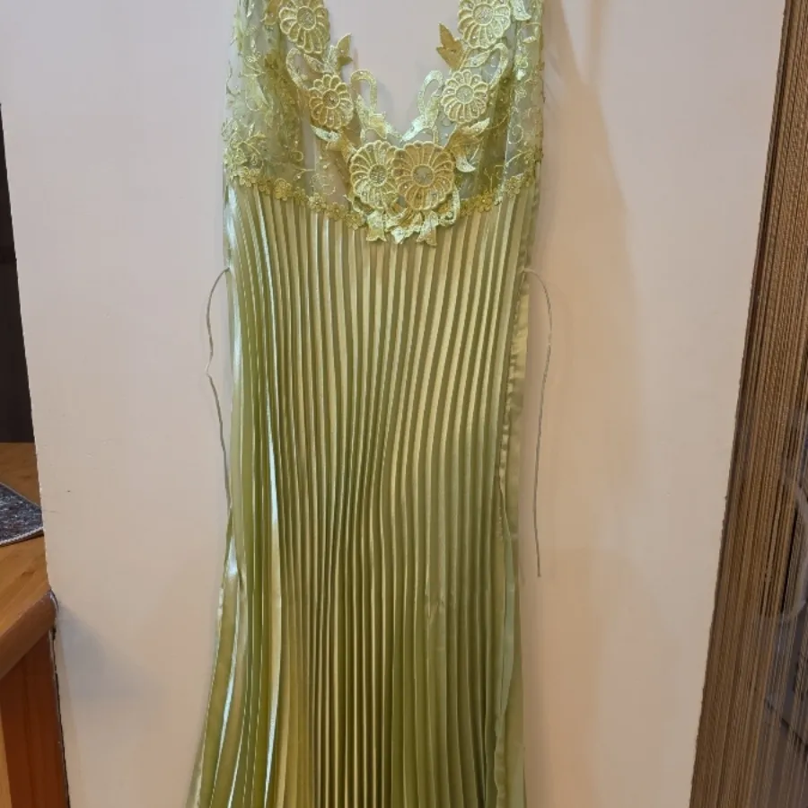 پیراهن شب پلیسه گیپور