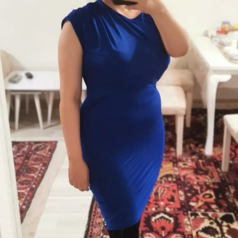 لباس مجلسی آبی کارنی ریون