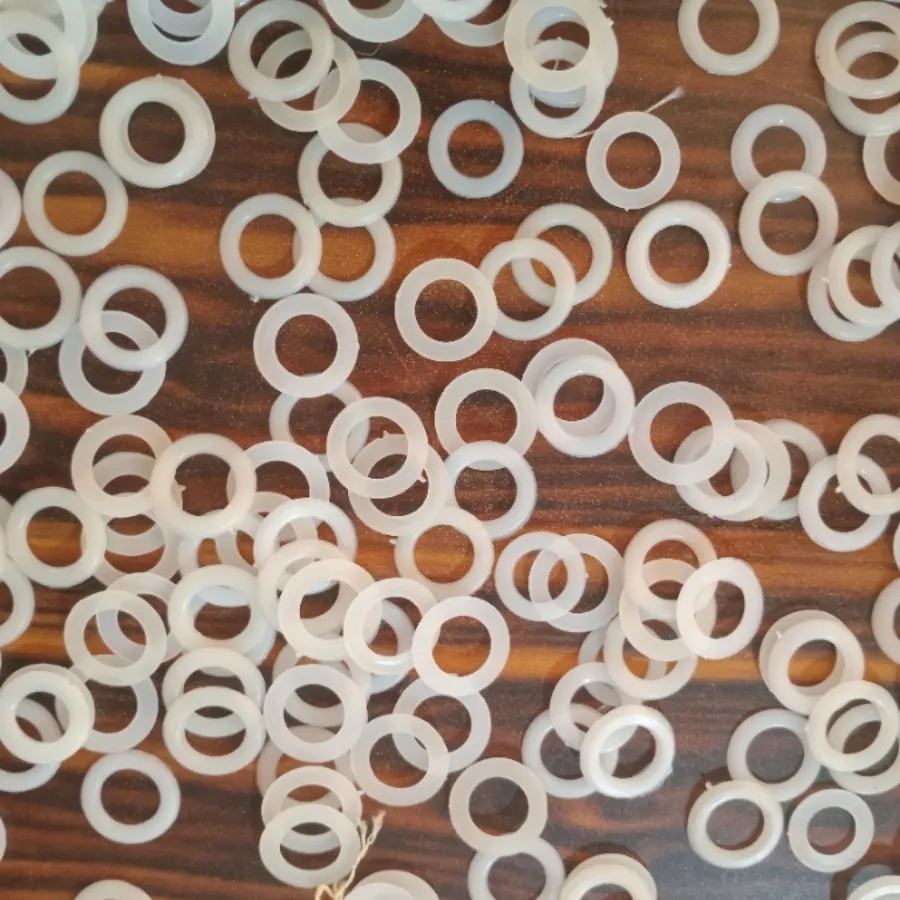 حلقه پلاستیکی