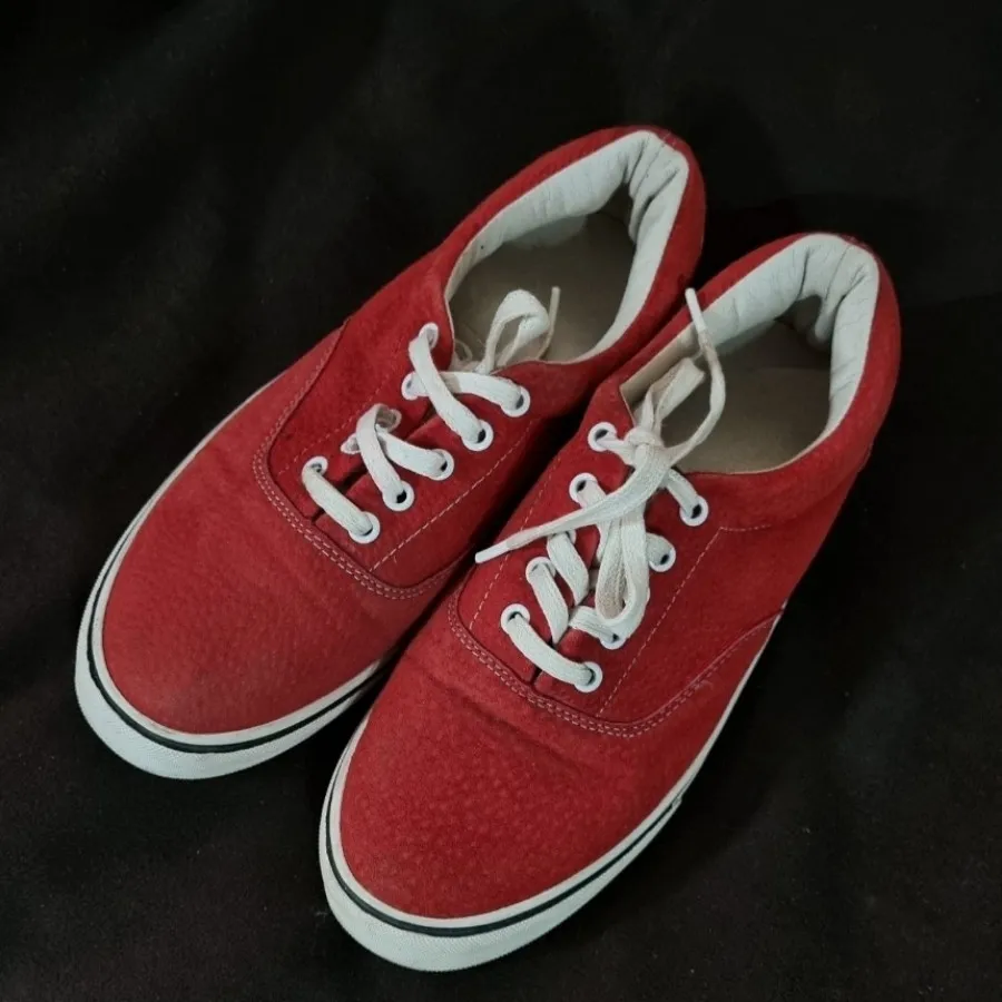 کفش ونس قرمز