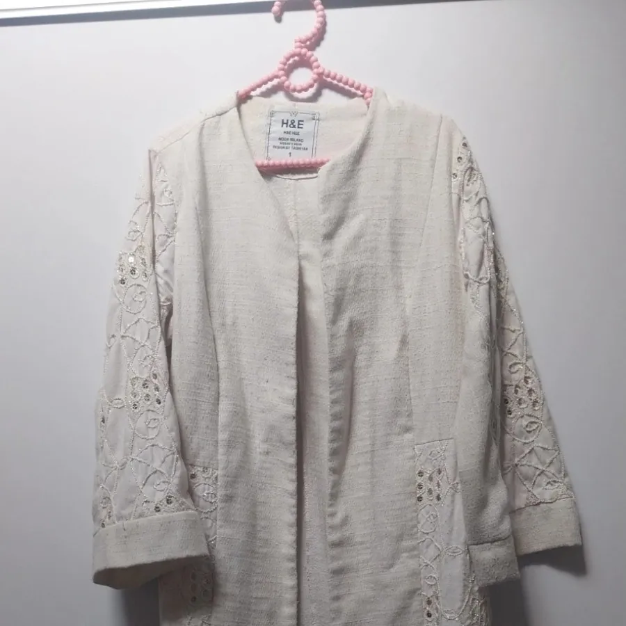 مانتو رنگ استخوانی