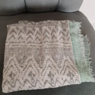 شال کنفی دور ریش