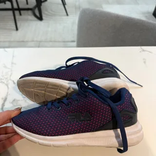 کتانی فیلا اورجینال