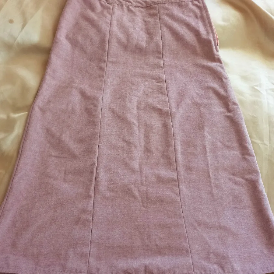 دامن پاییزی یا زمستانه