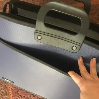 کیف اداری