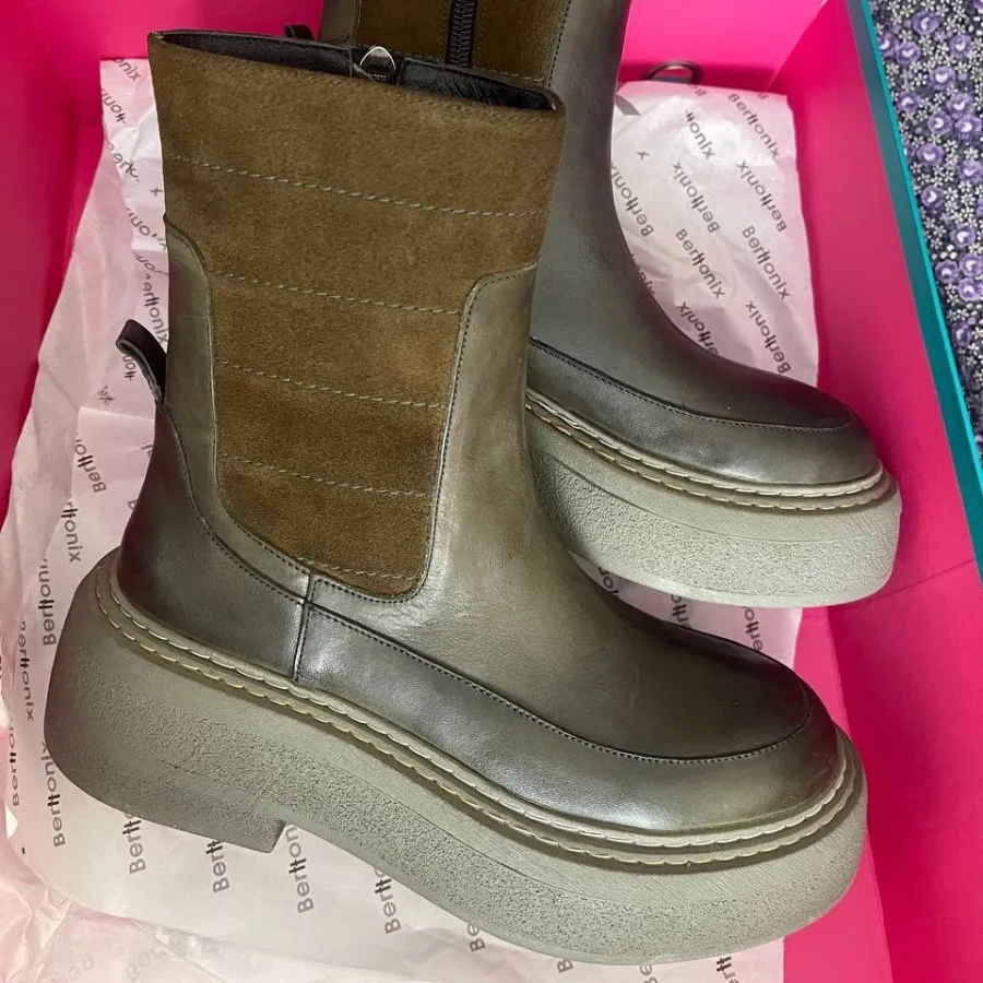 نیم بوت برتونیکس