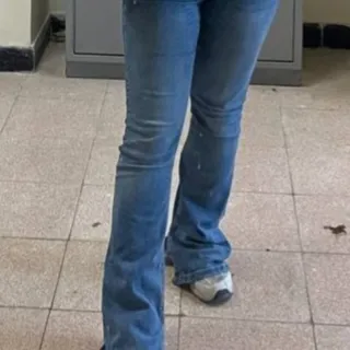 شلوار جین بوت کات