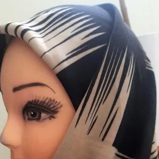 روسری حریر مشکی2