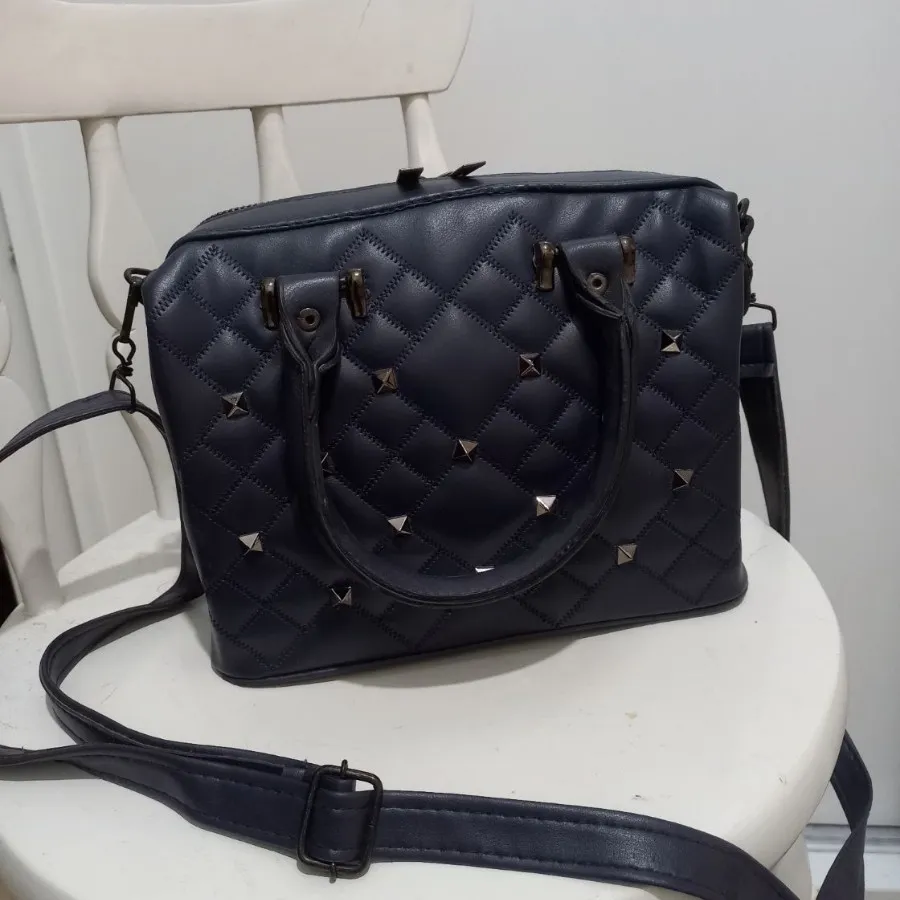 کیف مدل صندوقی جادار