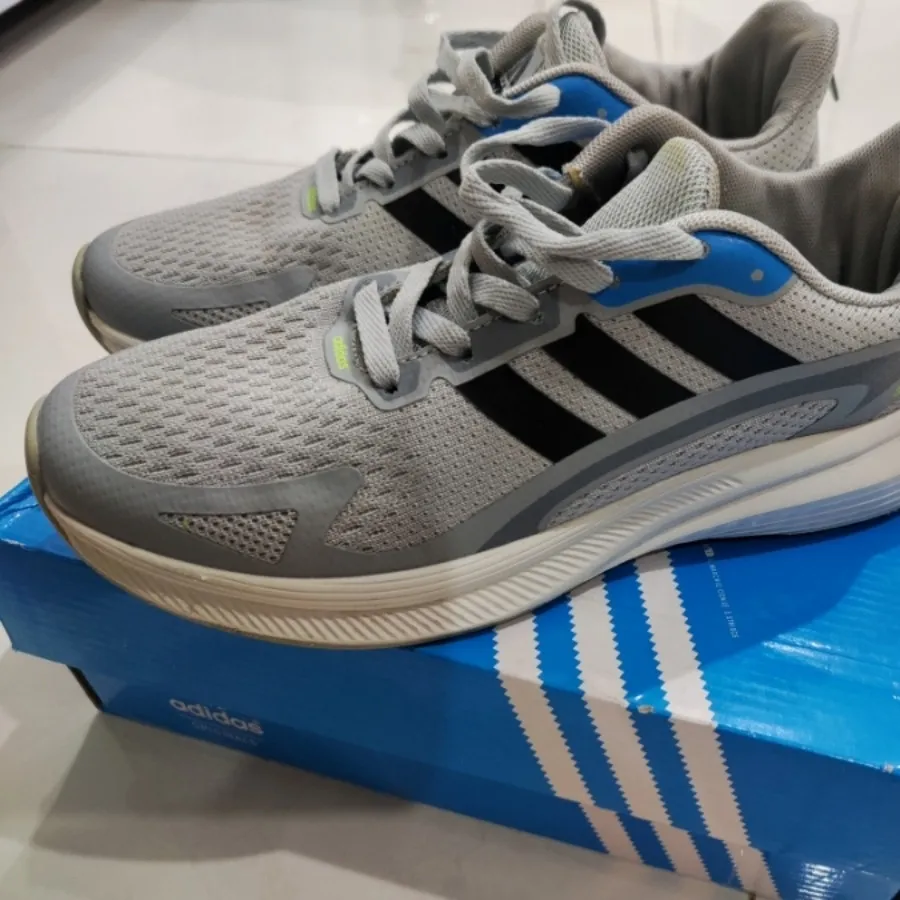 کتونی آدیداس