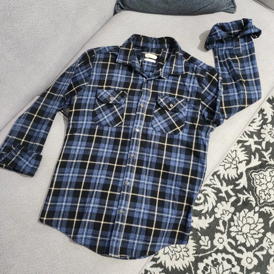 پیراهن مردانه