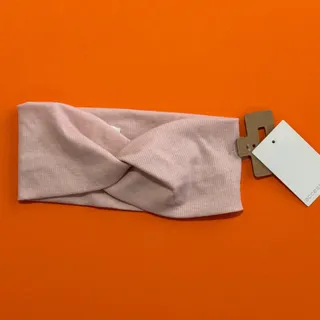 هدبند صورتی