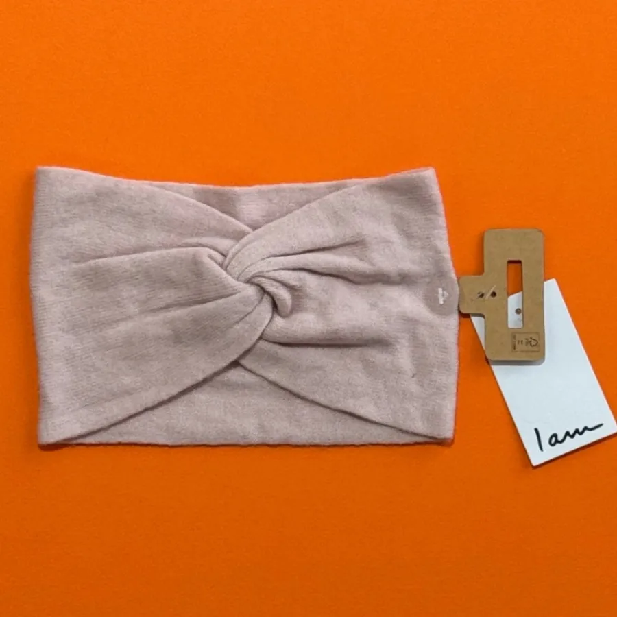 هدبند صورتی