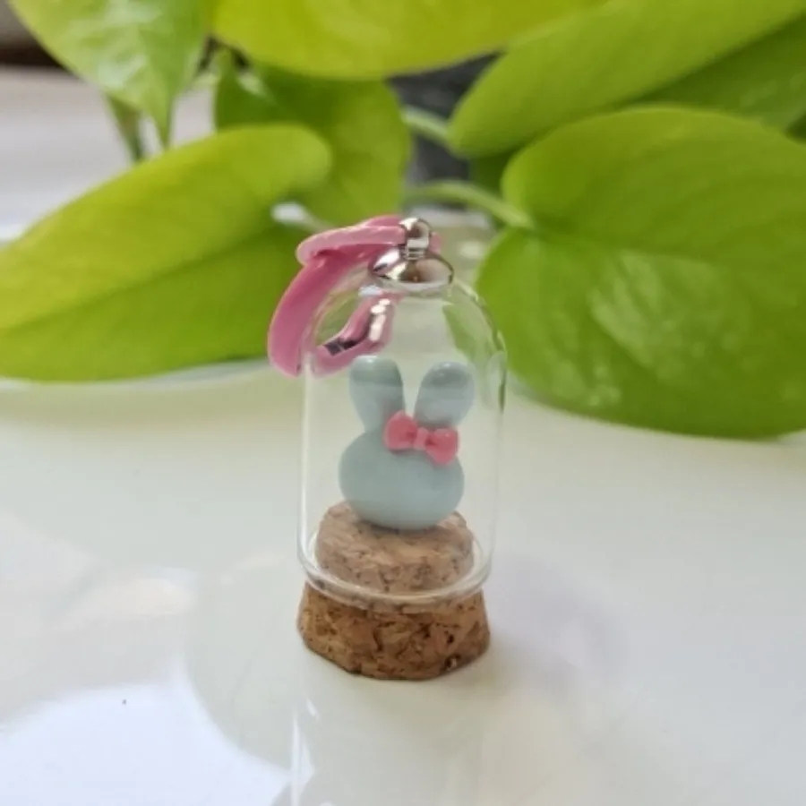 آویز عروسکی