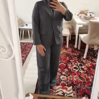 ست سه تکه طوسی کت و شلوار