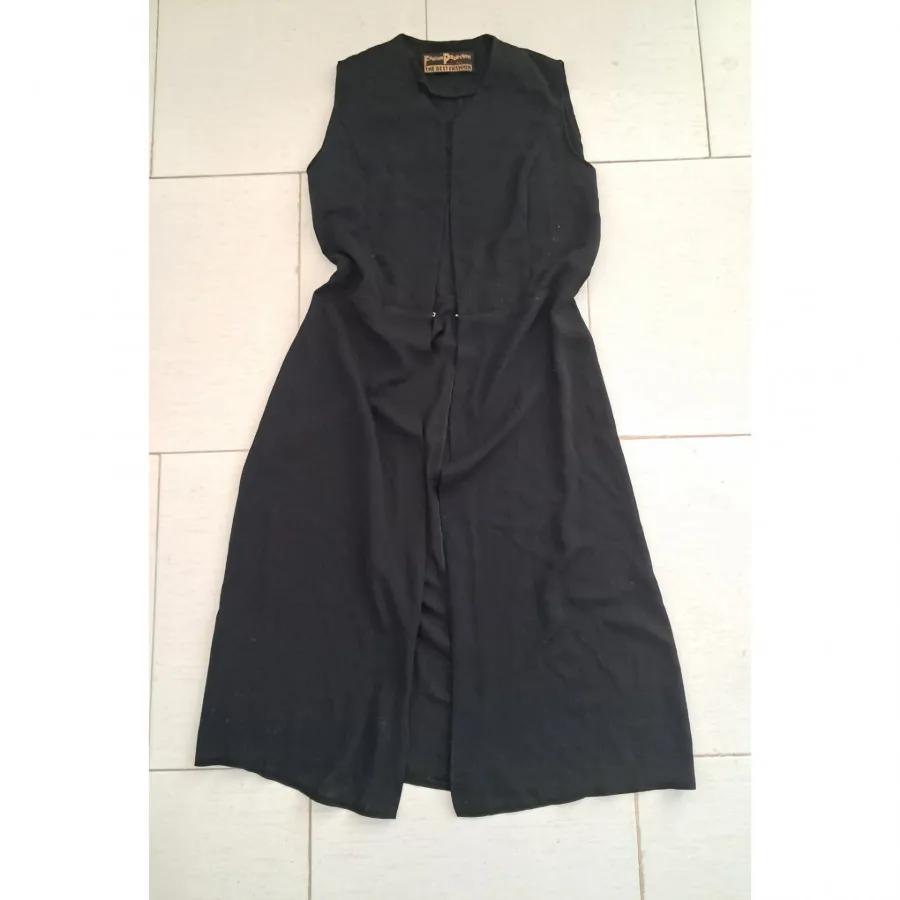 مانتو وست حریر