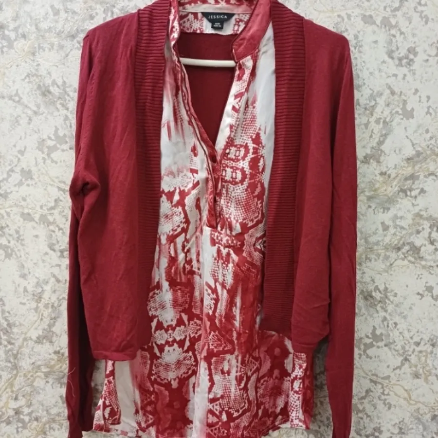 بلوز زیر و رو چسبیده