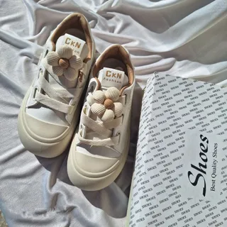 ??کتونی طرح گل جذاااب?