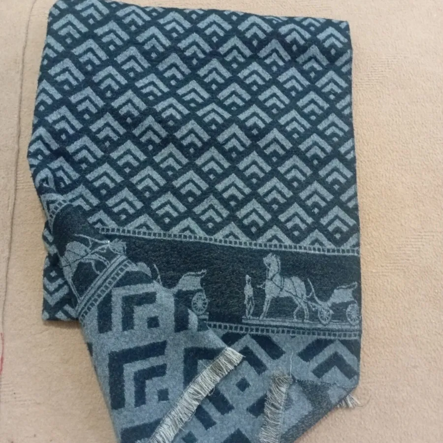 شال موهردوروهرمس