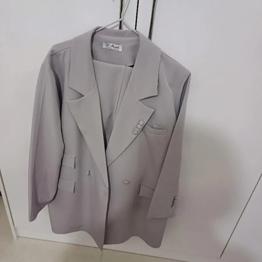 کت و شلوار زنانه