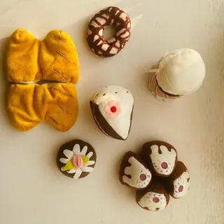 دکوری های پارچه ای