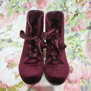 نیم بوت مخمل خارجی