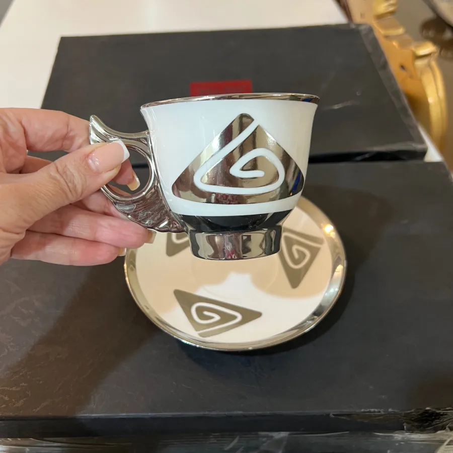 فنجان و نعلبکی DOULTON