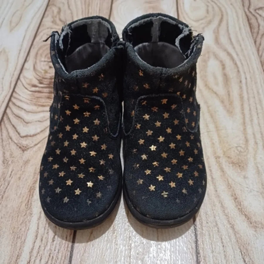 بوت بچه گانه کد 110