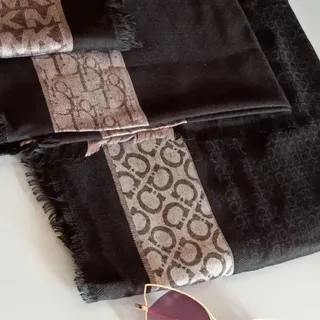 روسری بزرگ موهر